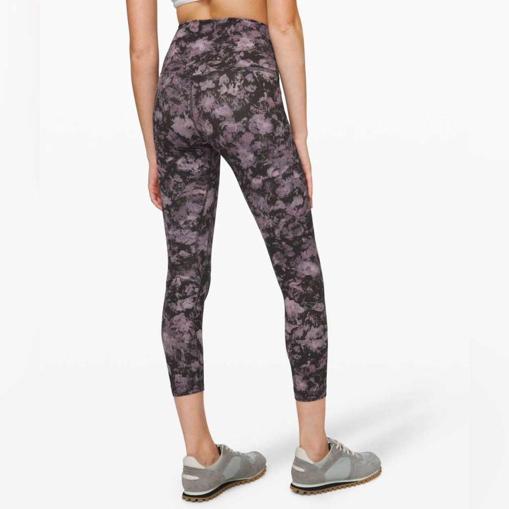 LULULEMON align leggings purple and grey pattern.